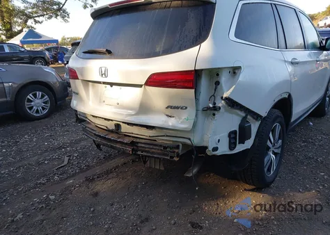 2017 Honda Pilot Ex z USA, uszkodzony, nr VIN 5FNYF6H31HB066055